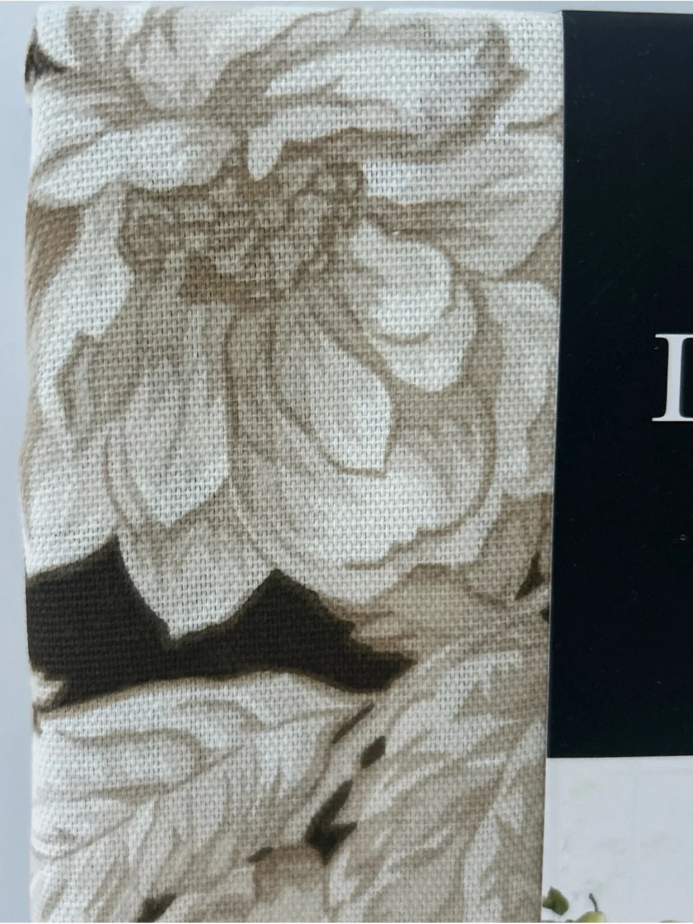 Lauren Ralph Lauren Fall Elegant Brown and Cream Floral Tablecloth 60” X 120”